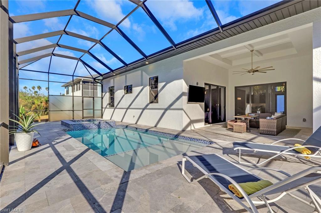 ESTERO SPRINGS - Residential