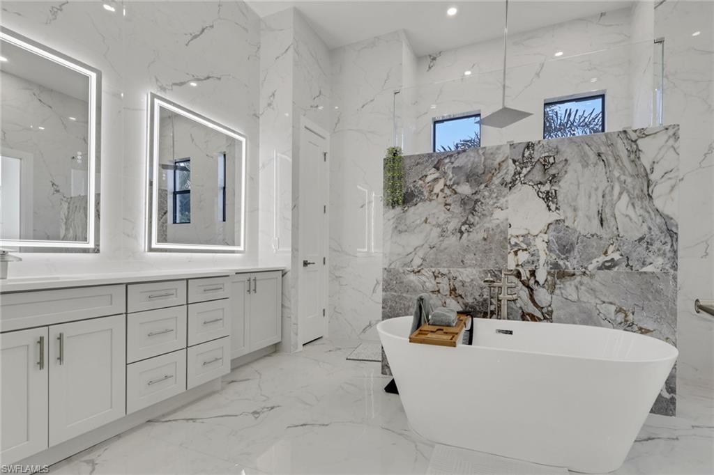 ESTERO SPRINGS - Residential