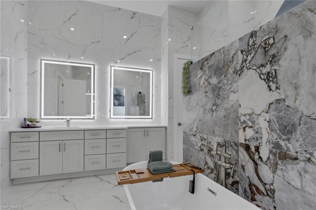 ESTERO SPRINGS - Residential