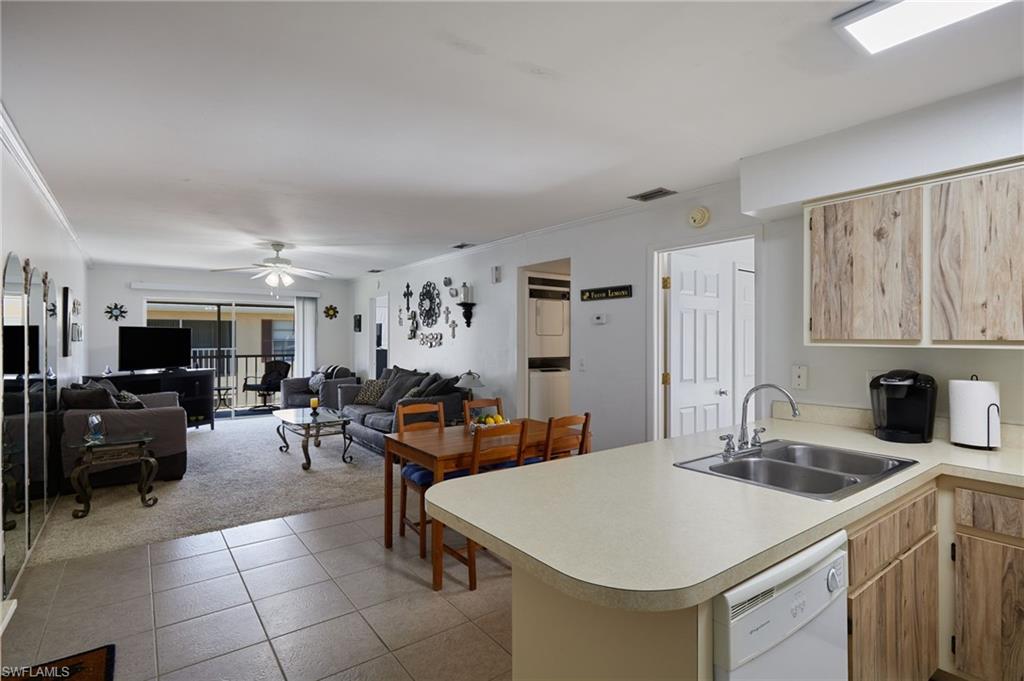 ROYAL HAWAIIAN CLUB - Residential