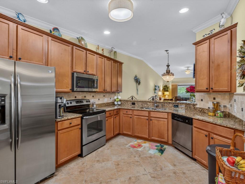 9844 Venezia CIR E 726