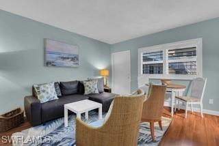 ESSEX HOUSE - Residential