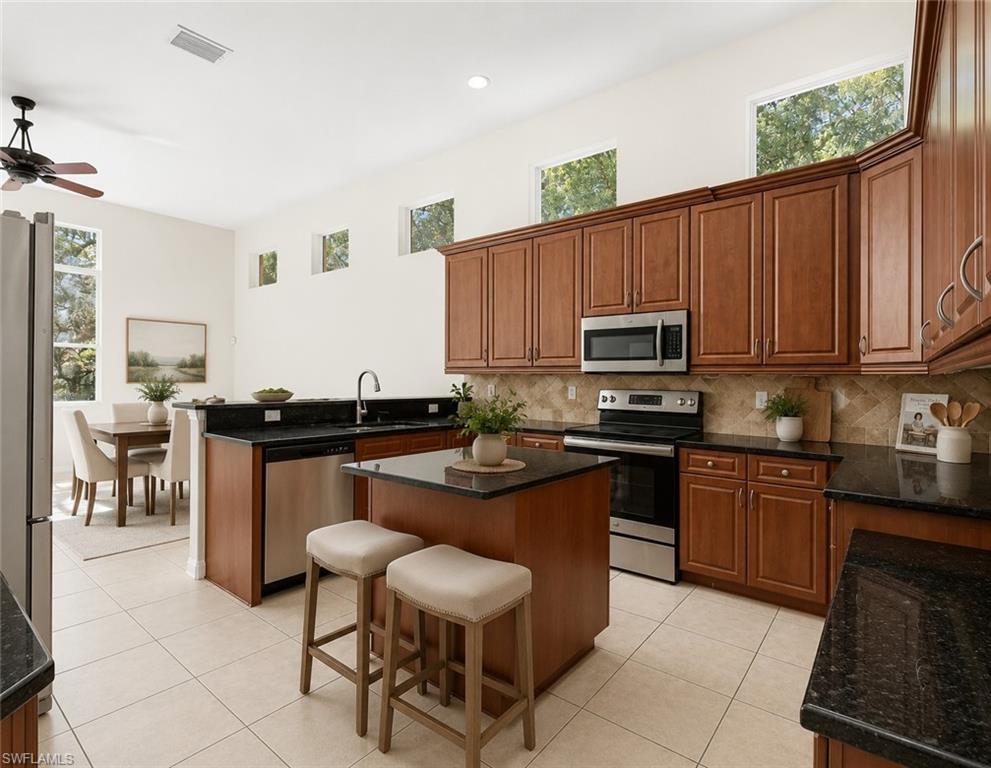 GOLDEN GATE ESTATES - Residential