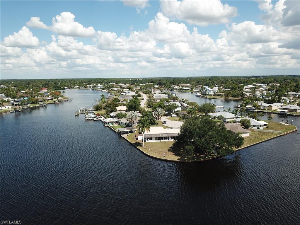 FORT MYERS SHORES - Residential