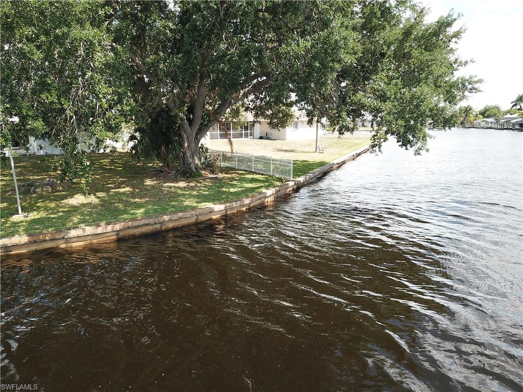 FORT MYERS SHORES - Residential