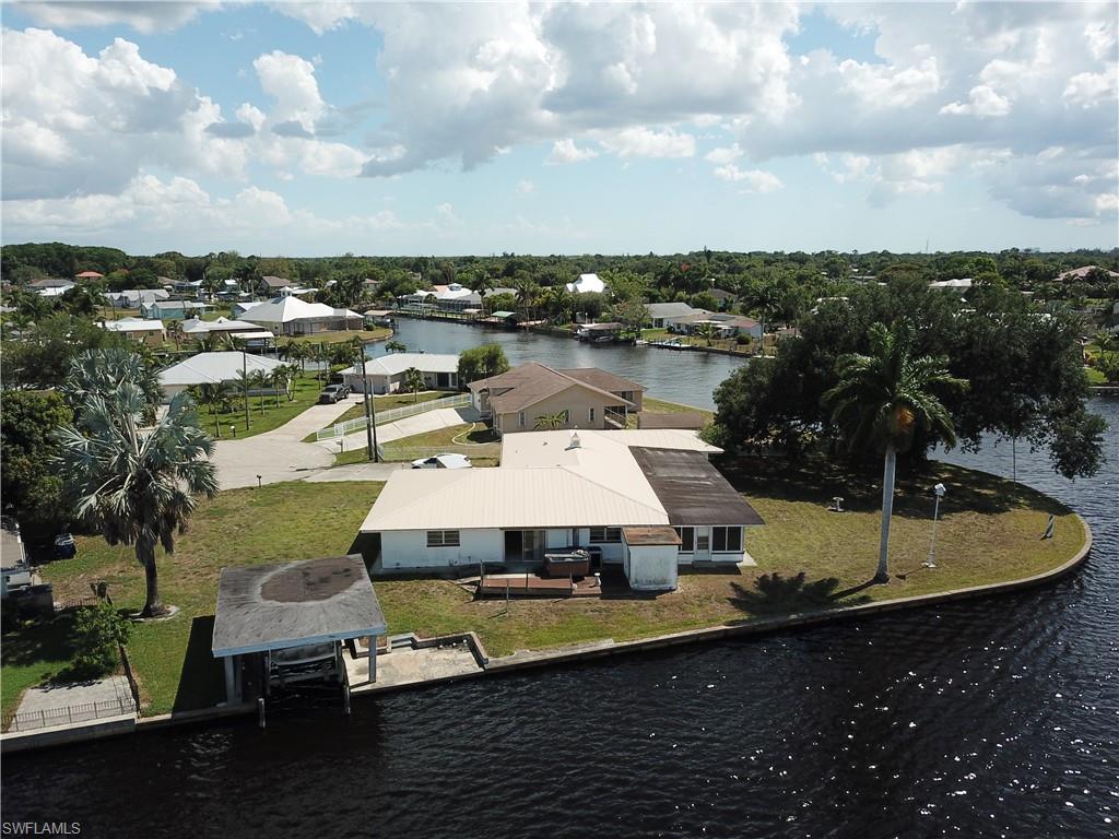 FORT MYERS SHORES - Residential