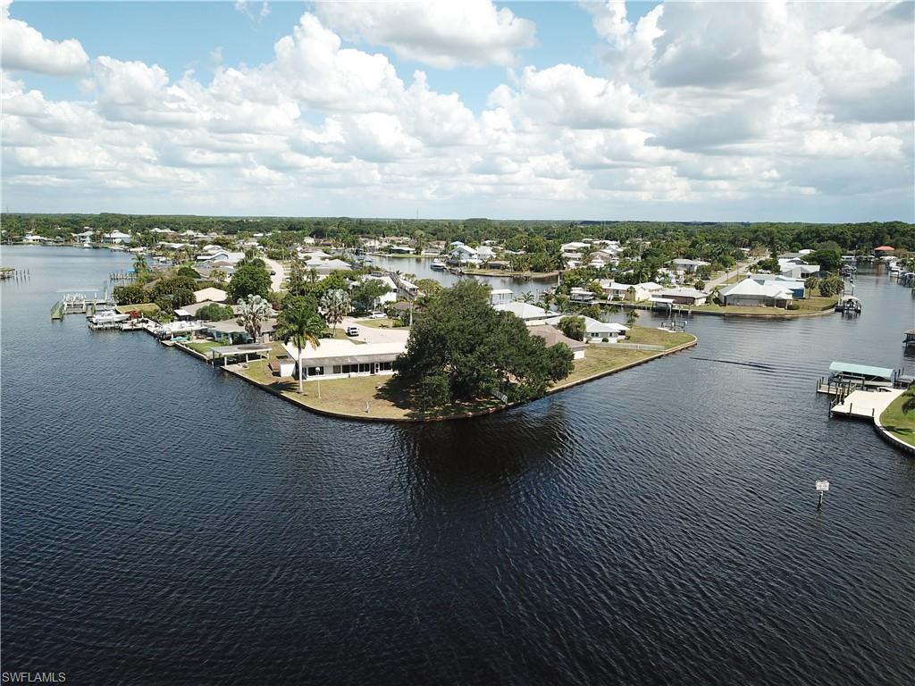 FORT MYERS SHORES - Residential