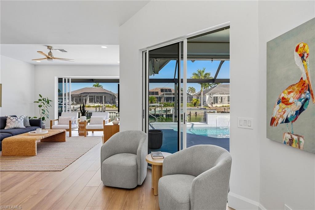 MARCO BEACH - Residential