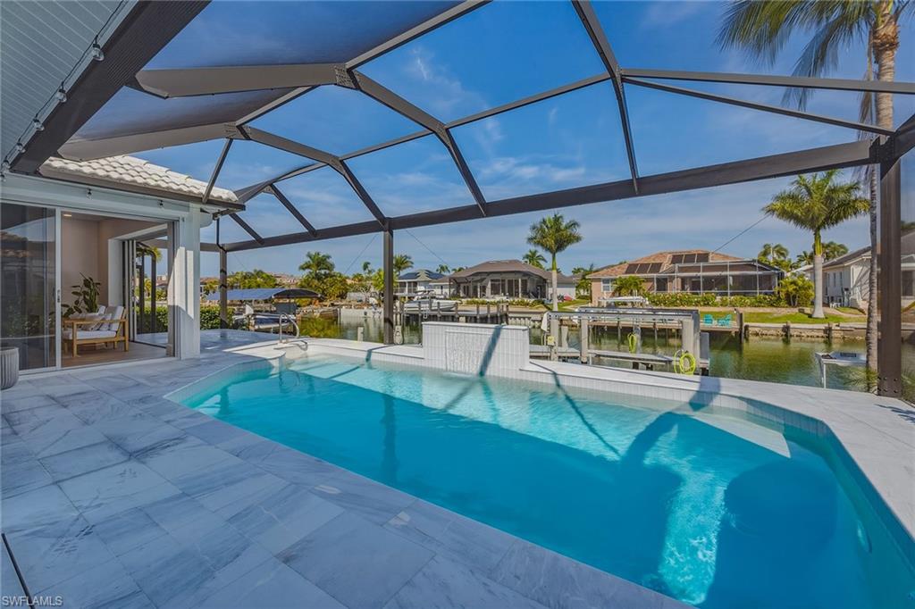 MARCO BEACH - Residential