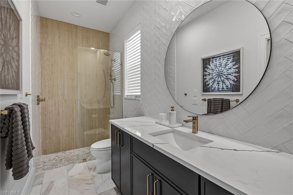 MARCO BEACH - Residential