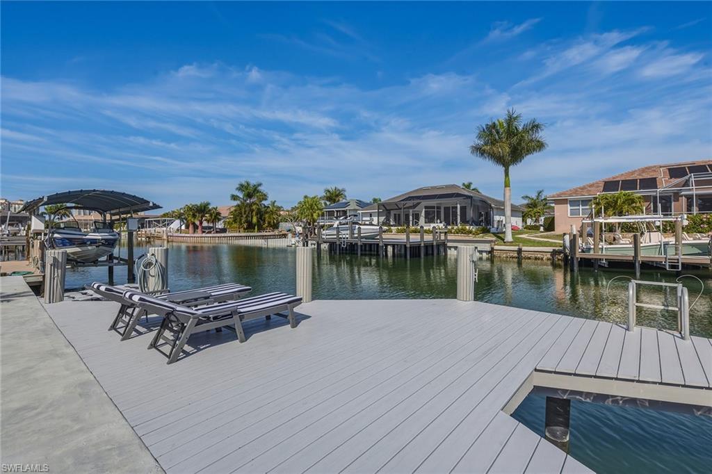 MARCO BEACH - Residential