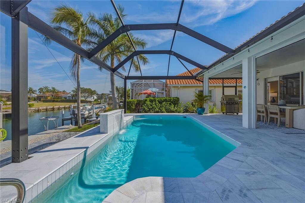 MARCO BEACH - Residential