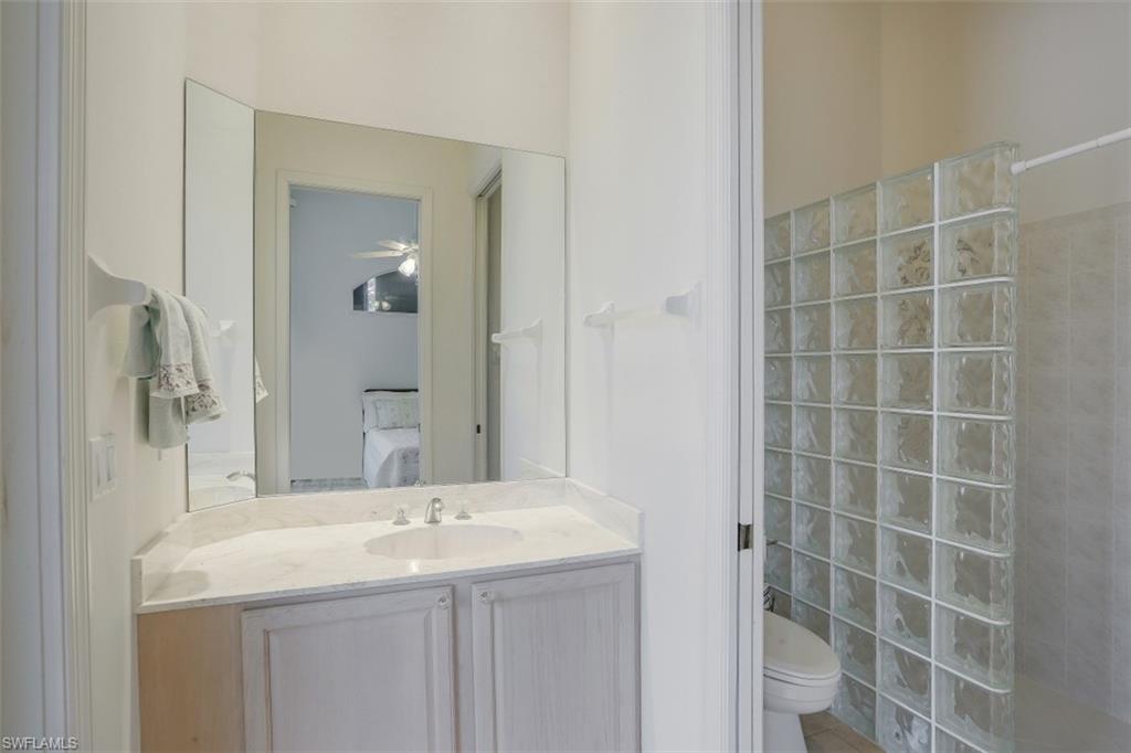 LIVINGSTON WOODS - Residential