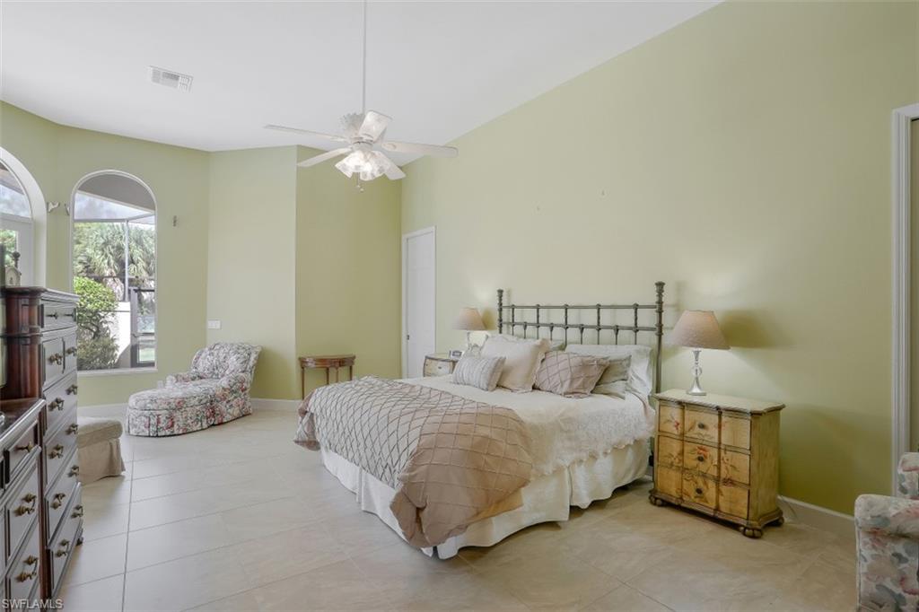 LIVINGSTON WOODS - Residential