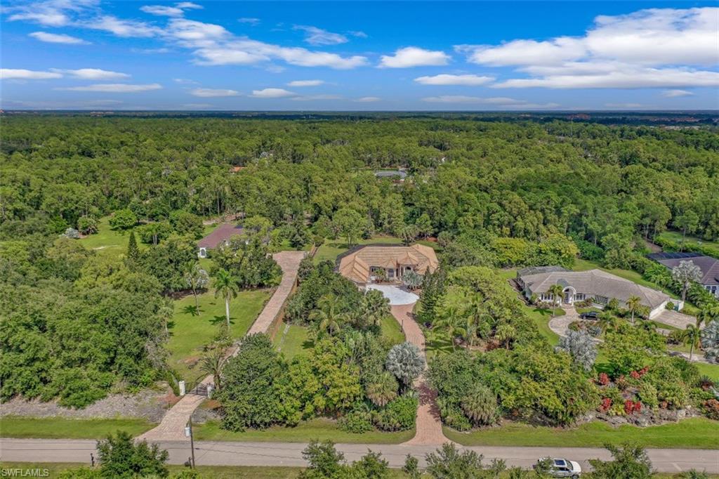 LIVINGSTON WOODS - Residential