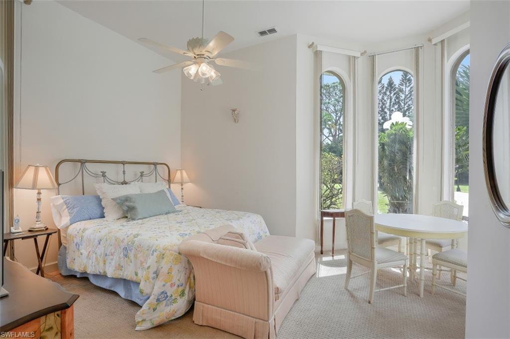 LIVINGSTON WOODS - Residential