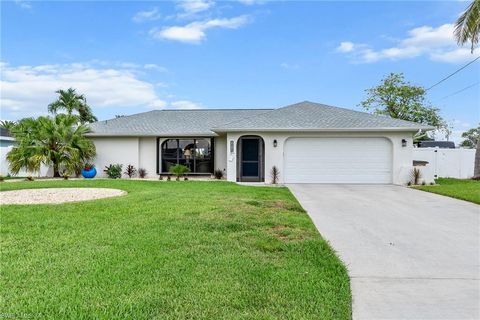 Ranch in CAPE CORAL FL 1815 13th TER.jpg
