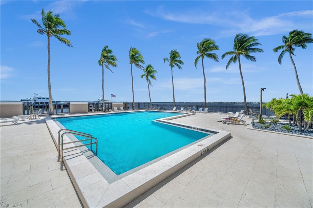 POINTE ROYALE - Residential