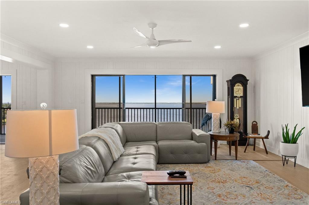 POINTE ROYALE - Residential