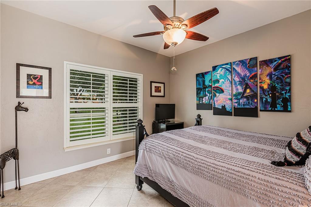 PORT OF THE ISLANDS - Residential