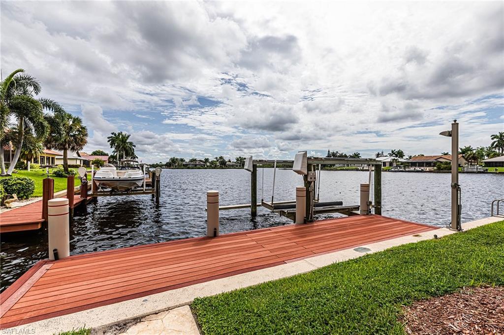 PORT OF THE ISLANDS - Residential