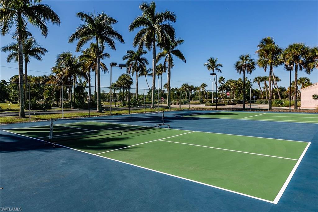 PORT OF THE ISLANDS - Residential