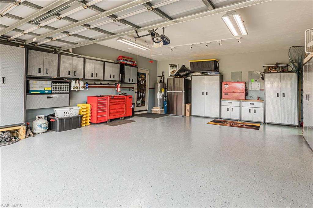 PORT OF THE ISLANDS - Residential