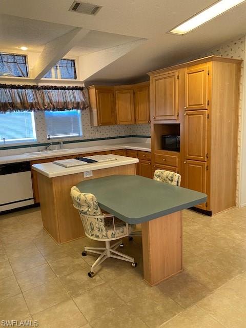 RIVERWOOD - Residential