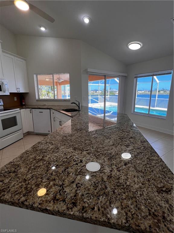 CAPE CORAL - Residential Lease