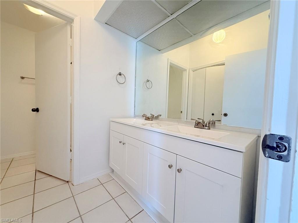 ARROYAL HEIGHTS - Residential Lease