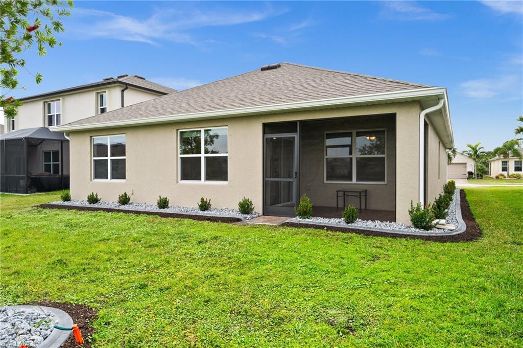 ENTRADA - Residential