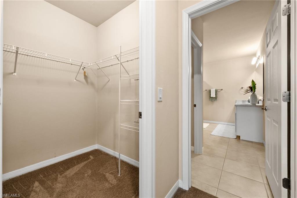 ENTRADA - Residential