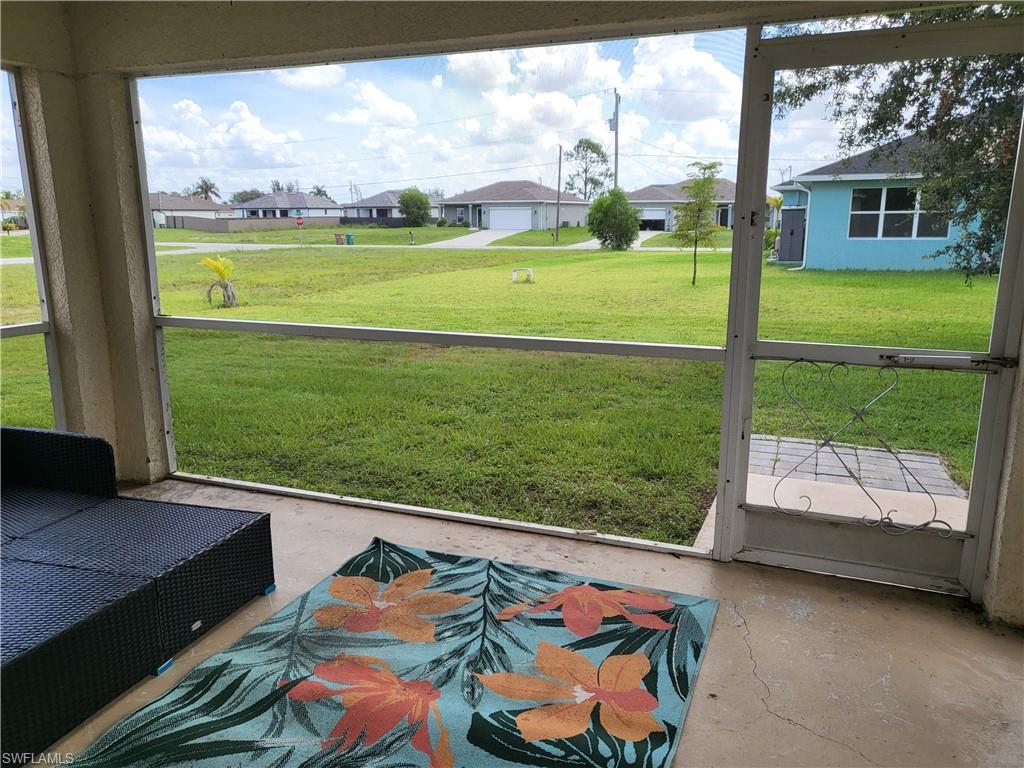 CAPE CORAL - Residential