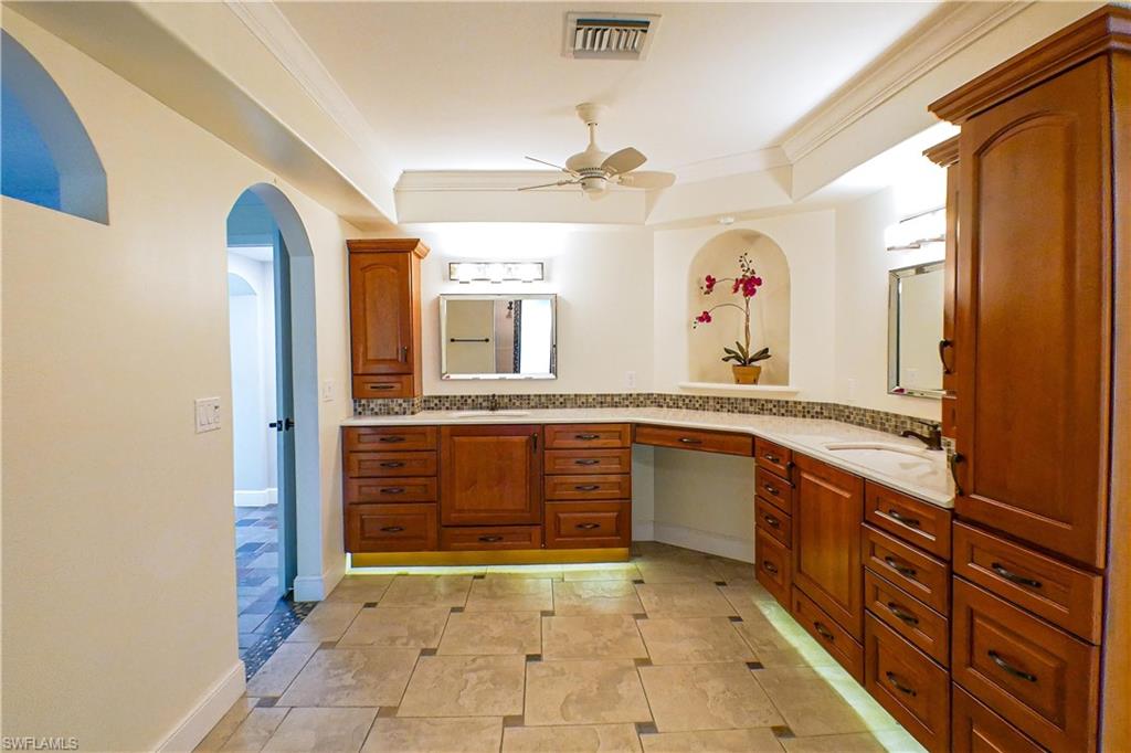 PINEBROOK LAKES CONDO - Residential Lease