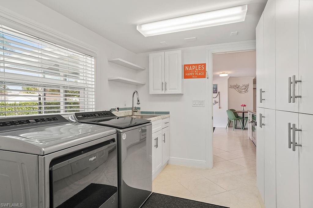 NAPLES PARK - Residential