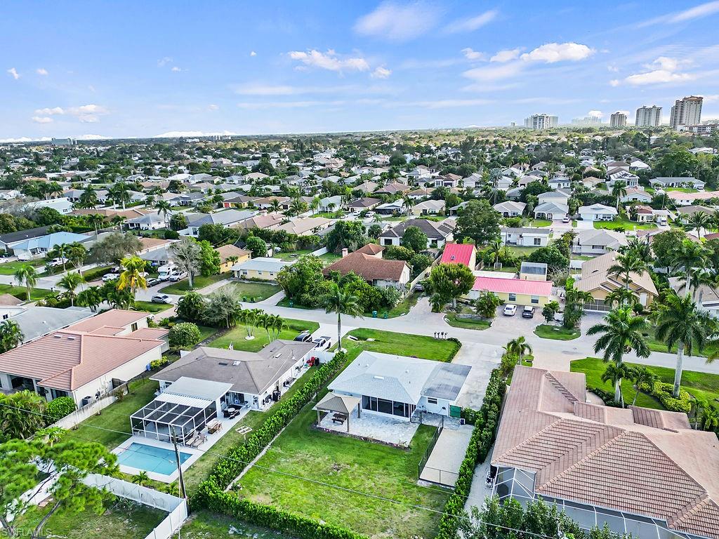 NAPLES PARK - Residential