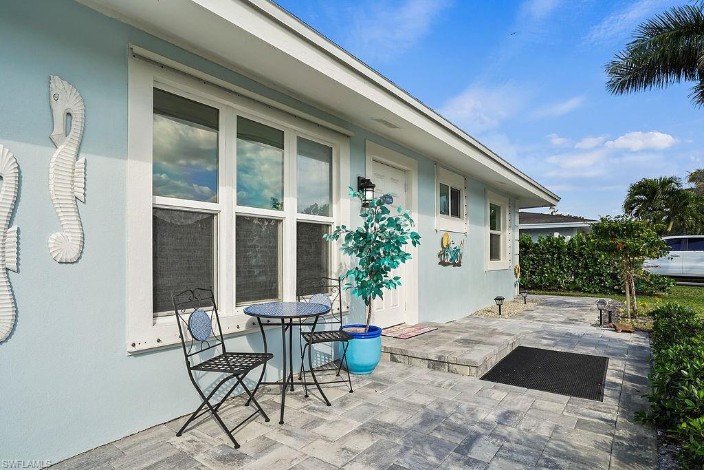 NAPLES PARK - Residential