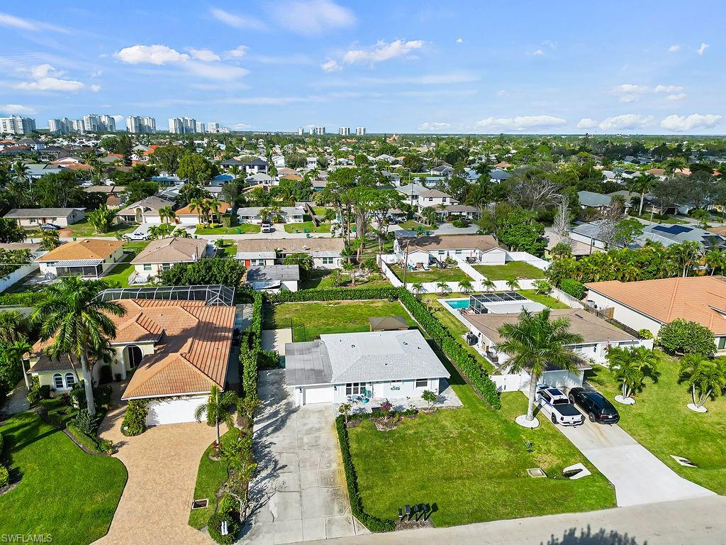 NAPLES PARK - Residential