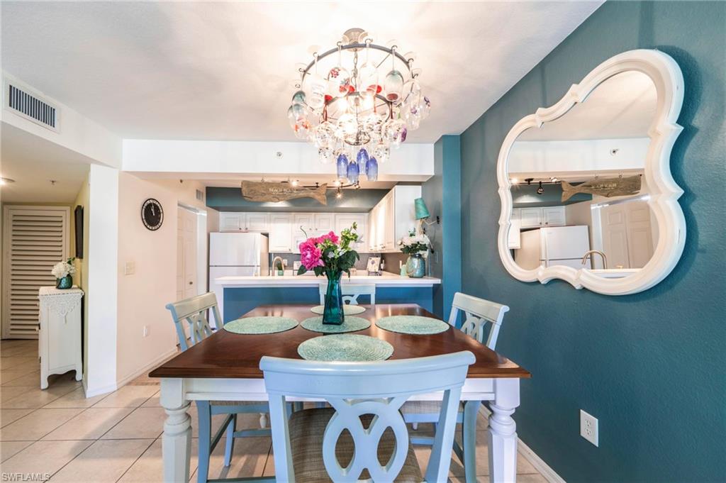 THE RESIDENCE - Residential