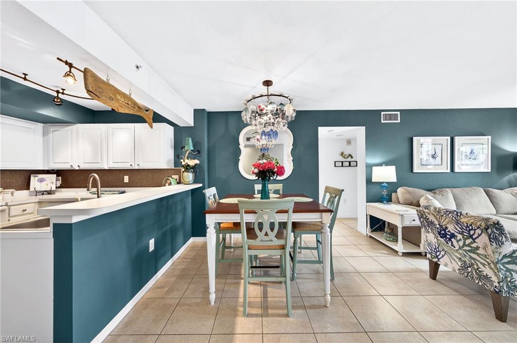 THE RESIDENCE - Residential