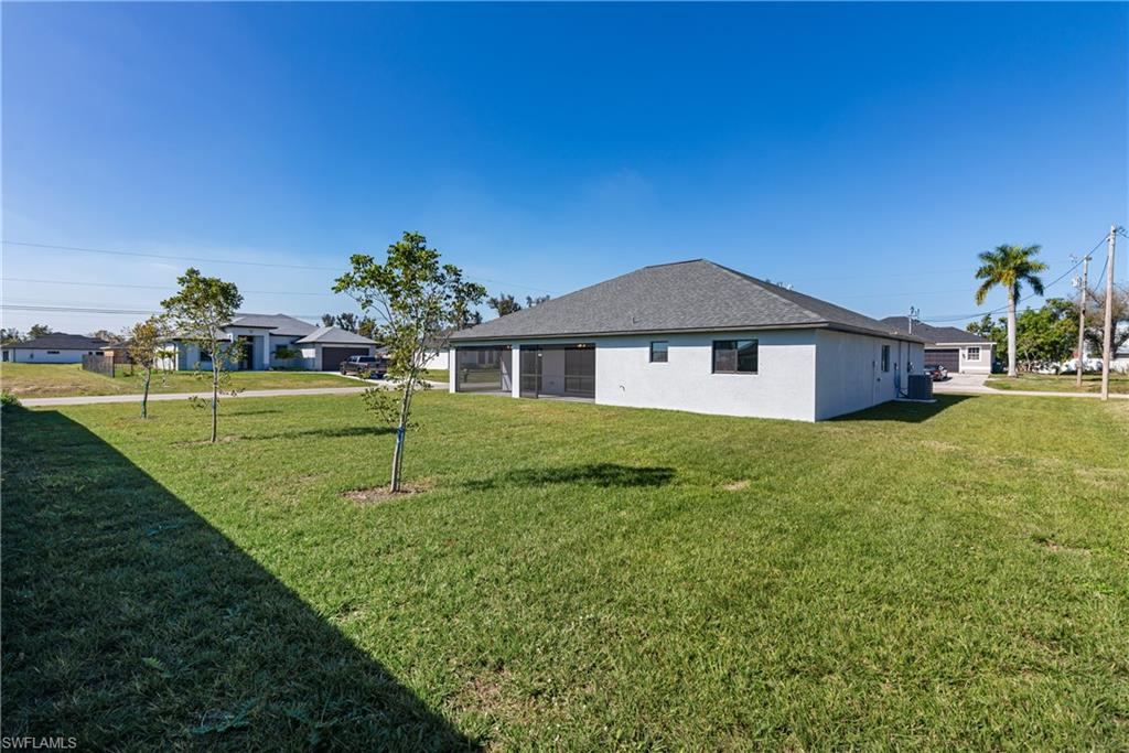 CAPE CORAL - Residential