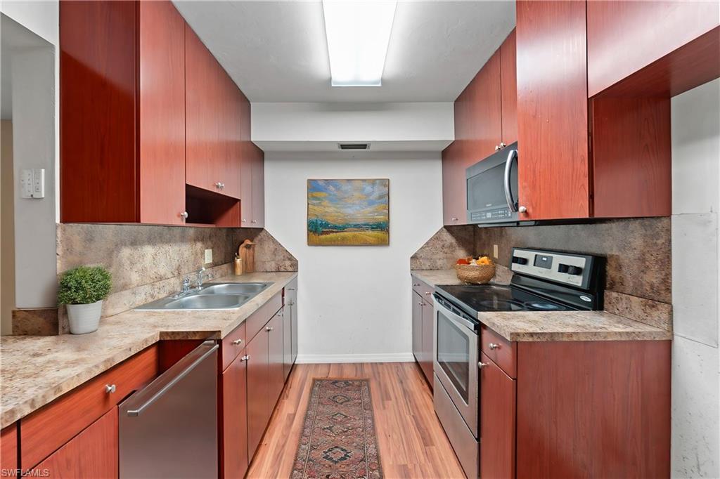 VILLA CAPRI CONDOMINIUM - Residential