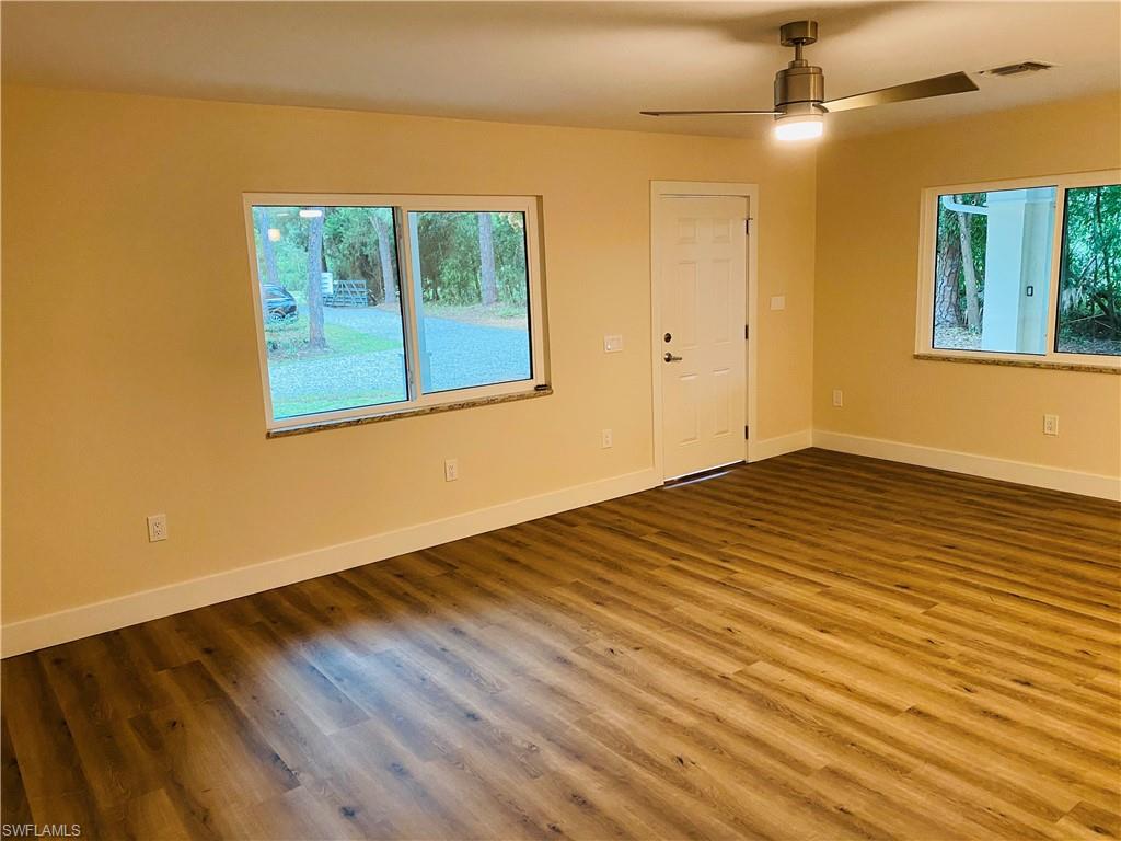 ACREAGE HEADER - Residential