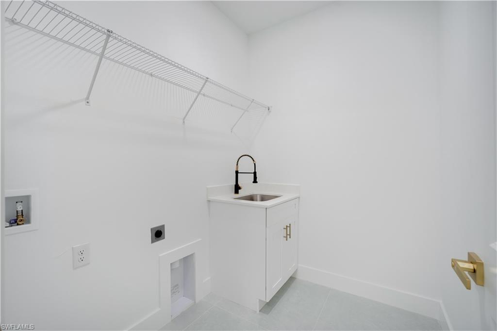 PORT CHARLOTTE - Residential