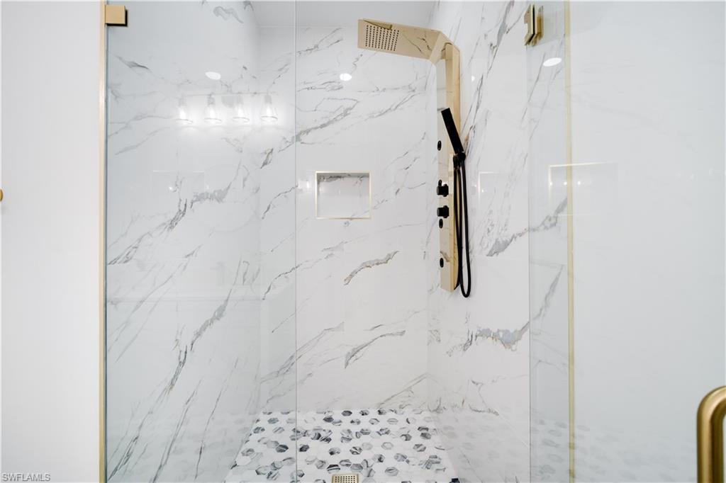 PORT CHARLOTTE - Residential