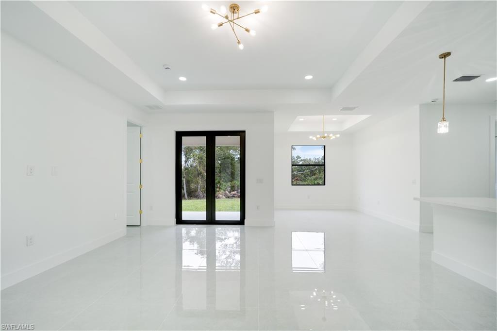 PORT CHARLOTTE - Residential