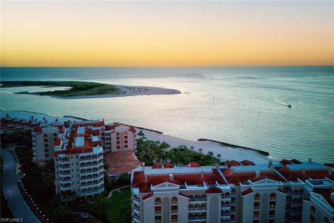 A home in MARCO ISLAND