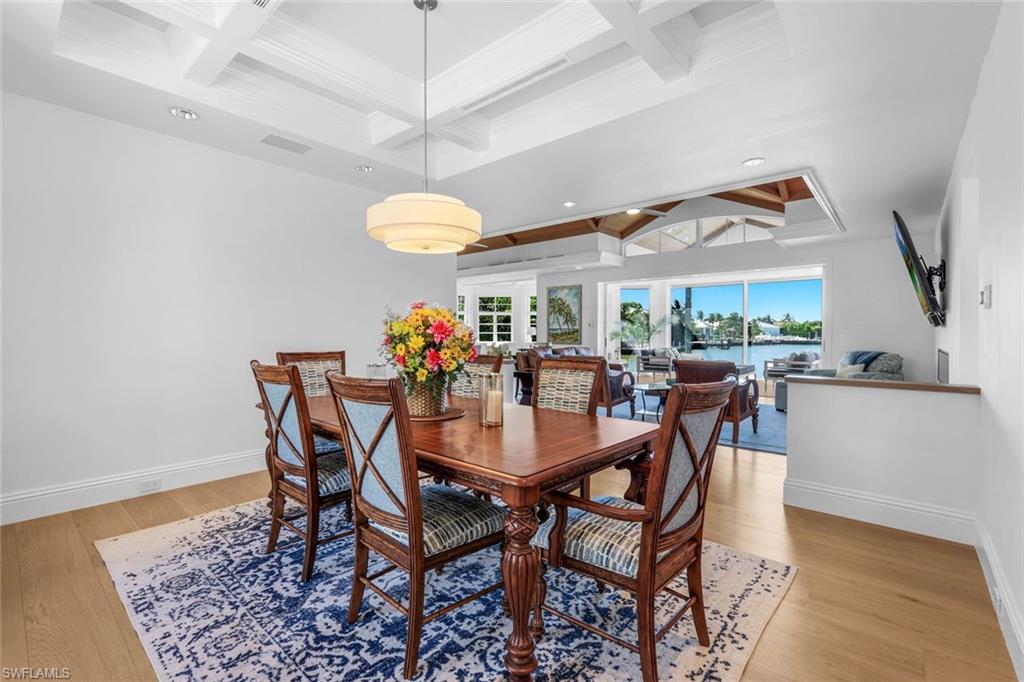 MOORINGS - Residential