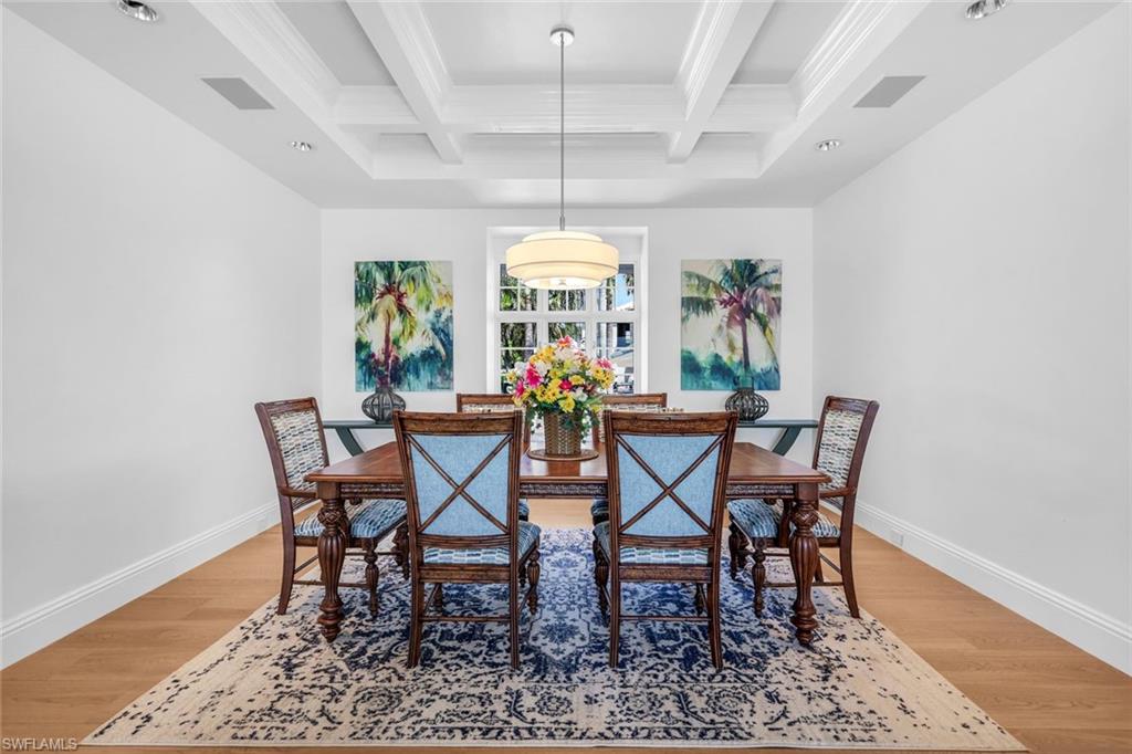 MOORINGS - Residential