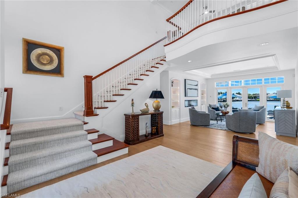 MOORINGS - Residential